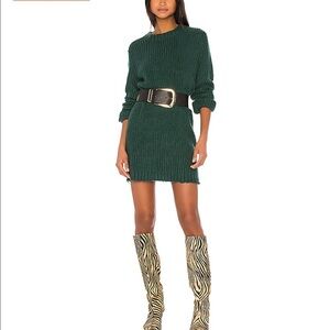 GRLFRND Lane Crewneck Sweater in Evergreen